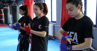 Milli kick boksçu 3 kız kardeş, yeni başarılar için ter dökecek