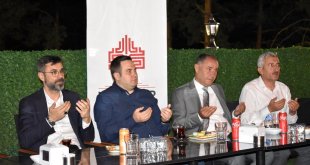 Bitlis Vakıflar Bölge Müdürlüğünce sünnet ettirilen 20 çocuk için şölen düzenlendi