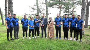 Vali Çiftçi, Görme Engelliler Futsal Takımını kabul etti