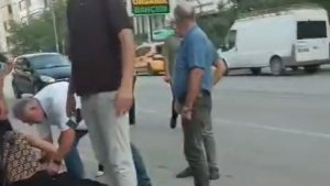 Elazığ'da otomobil ile motosiklet çarpıştı: 2 yaralı