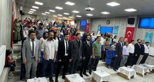 Hakkari'de TÜGVA'nın yaz okulu kapanış programı yapıldı