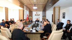 Bakan Yardımcısı Aktaş başkanlığında güvenlik toplantısı yapıldı