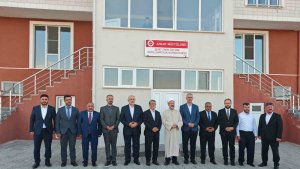 Diyanet İşleri Başkanı Erbaş'tan, Şehit Eren Öztürk Külliyesi'ne ziyaret