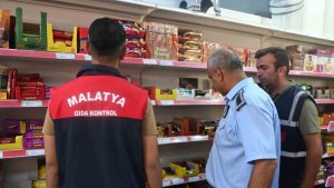 Pütürge'de etiket ve kasa fiyatları karşılaştırıldı