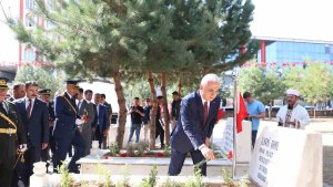 Muş'ta 30 Ağustos Zafer Bayramı törenle kutlandı