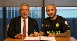 Iğdır FK, Burak Çoban'ı transfer etti