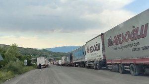 Ardahan-Posof Türkgözü Sınır Kapısı'nda tır kuyruğu