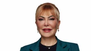 Prof. Dr. Açık: ''Sosyal mesafe, hijyen ve koruyucu sağlık önlemleri hayatımızın bir parçası olmalı"