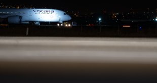 Hindistan'dan Almanya'ya giderken Erzurum'a zorunlu iniş yapan yolcu uçağındaki bomba ihbarı asılsız çıktı