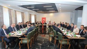 Gençlik ve Spor İl Müdürü Burak Mumcu onuruna veda yemeği düzenlendi