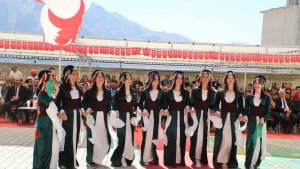 Hakkari'de İlköğretim Haftası coşkuyla kutlandı