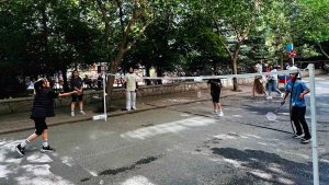 Patnos'ta gençler sosyal meydanda buluştu