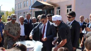 Hamur'da İlköğretim Haftası renkli geçti