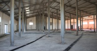 Muş'ta 200 kişinin istihdam edileceği tekstil fabrikası inşaatı sürüyor