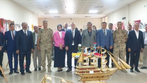 Patnos'ta hükümlü ve tutuklular tarafından yapılan ürünler sergilendi