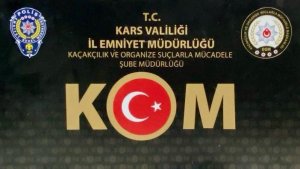 Kağızman'da kopyacılar suçüstü yakalandı
