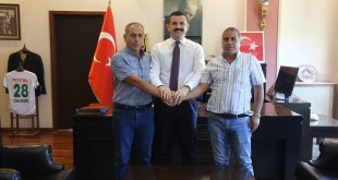 Tunceli'de 15 yıldır küs olan kardeşleri kaymakam barıştırdı