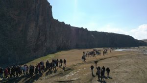 Doğa harikası Murat Kanyonu'nda 8 kilometrelik "Türkiye Yüzyılı" yürüyüşü yapıldı