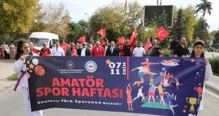 Ağrı'da Amatör Spor Haftası Coşkulu Kortej Yürüyüşü ile Başladı