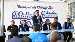 Başkan Taşkın, Göztepe Mahalle sakinlerini dinledi