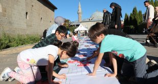 Erzurum'da sağlık çalışanları Gazze için 47'nci kez yürüdü
