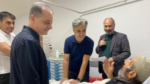 Sağlık yetkilileri hastanede incelemede bulundu