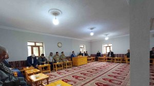 Malazgirt Kaymakamı Göksu Bayram'ın köy ziyaretleri sürüyor