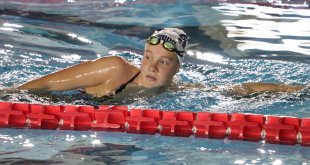 Romanyalı milli yüzücüler, ilk kez geldikleri Erzurum'da dünya şampiyonasına hazırlanıyor