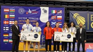Erzincanlı badmintonculardan uluslararası başarı