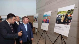 Hat ve Tezhip ile Türk Diasporası temalı fotoğraf sergisi