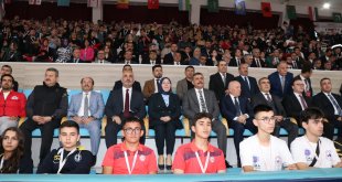 Erzurum'daki "16. Uluslararası MEB Robot Yarışması" başladı