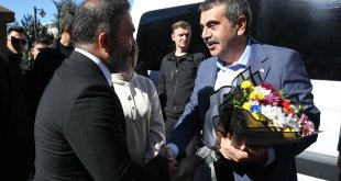 Milli Eğitim Bakanı Tekin, Bitlis'te AK Parti Ahlat İlçe Kongresi'nde konuştu: