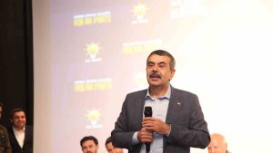 Bakan Tekin: "Yılda 250 milyon adet kitap çocuklarımızın masasında"