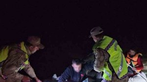 Keban Barajı'nda mahsur kalan 4 kişi kurtarıldı