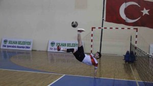 Solhan Ayak Tenisi Takımı, Romanya yolcusu