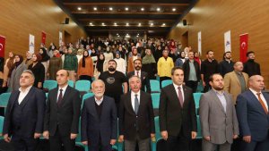 AİÇÜ'de "Din ve Teopolitik" konferansı düzenlendi