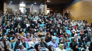 AİÇÜ'de "Din ve Teopolitik" konferansı düzenlendi