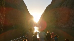 Erzincan'ın incisi Kemaliye nüfusunun 10 katı ziyaretçi ağırlıyor