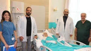 Tavukları için hayatını tehlikeye atan kadın ameliyatlar ve cilt nakliyle iyileşti