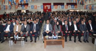 AK Parti Güroymak İlçe Başkanı Nihat Yavuz, yeniden başkanlığa seçildi