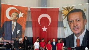 Özalp'ta Cumhuriyet Bayramı coşkuyla kutlandı