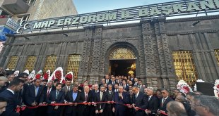 MHP Genel Başkan Yardımcısı Yalçın, partisinin Erzurum İl Başkanlığı binasını açtı