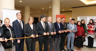 Erzurum ve Kars'ta "Kadına Yönelik Şiddete Karşı Uluslararası Mücadele Günü" etkinlikleri