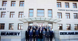 AİÇÜ, TS EN ISO 9001:2015 Belgesi Almaya Hak Kazandı