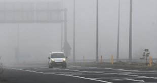 Kars'ta sis ve soğuk hava hayatı olumsuz etkiledi