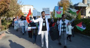 Erzurum'da hekimler ve sağlık çalışanları Gazze için "sessiz yürüyüş" yaptı