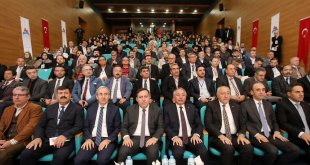 AİÇÜ'de 8. Uluslararası Ahmed-i Hani sempozyumu başladı