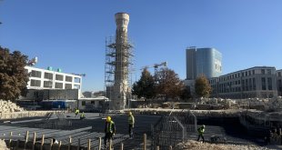 Depremde yıkılan "Yeni Cami"nin inşasında zemin çalışmaları tamamlandı