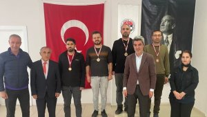 Malatya'da öğretmenler günü satranç turnuvası yapıldı