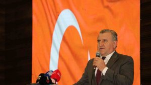 Bakan Bak: "Hiç kimse bu ülkeye diz çöktüremeyecek"